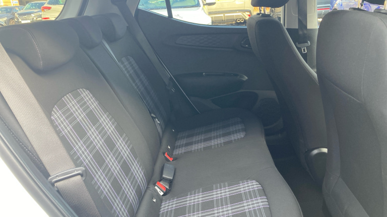 Hyundai i10 1.0 [63] Premium 5dr Auto [Nav] Petrol Hatchback